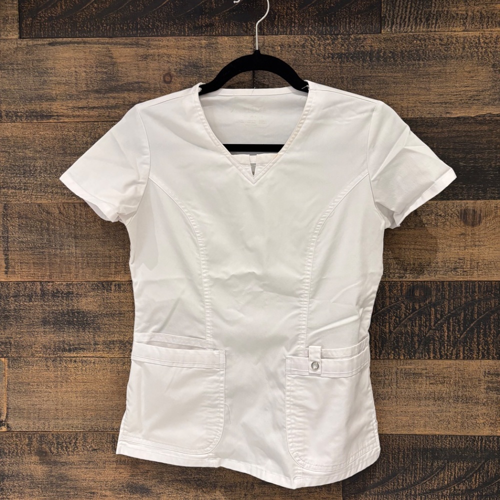 XS Cherokee Lux White Scrub Top